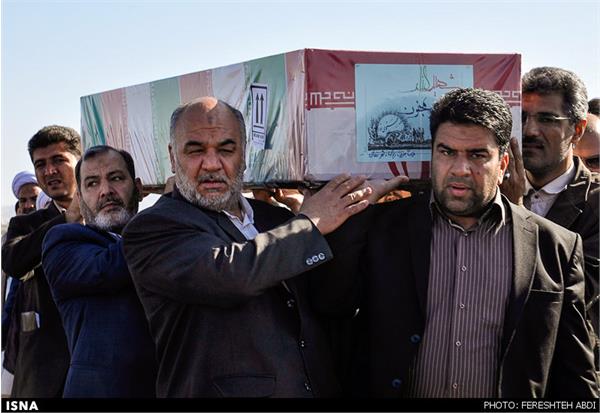 ورود شهدای گمنام به شهر بیرجند 8