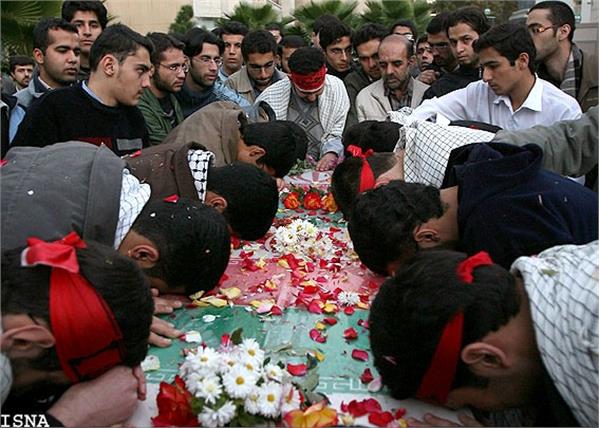 توسل به شهدا