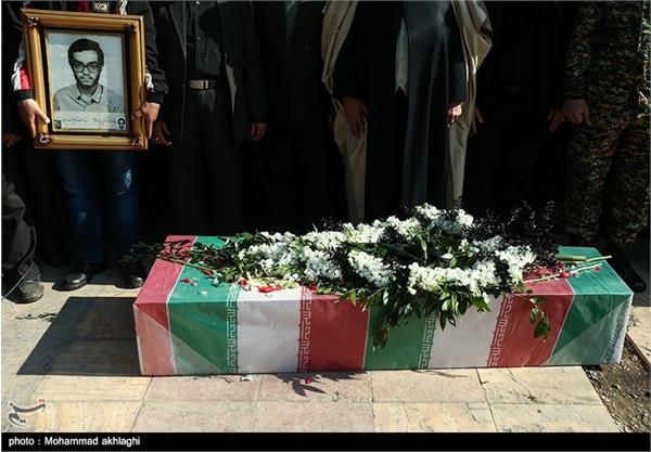 تشییع پیکر پاک شهید سعید حیدری 9