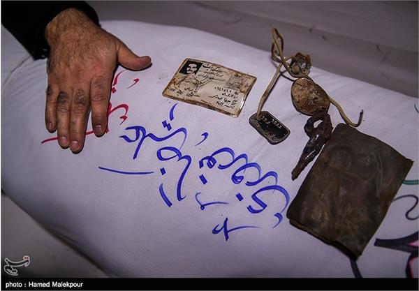 دیدار خانواده شهید علیرضا نوروزی با پیکر وی پس از ۳۵ سال 8