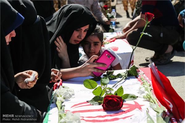 ورود پیکر ۴۸ شهید تازه تفحص شده دفاع مقدس از مرز شلمچه 19