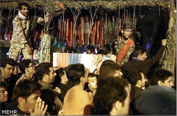 تشییع و خاکسپاری شهدای گمنام در اردکان یزد