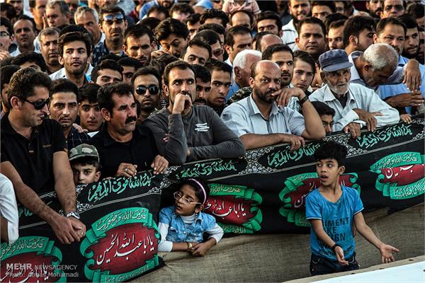 تشییع و خاک سپاری پیکر مطهر دو شهید گمنام در شهرستان لامرد 17