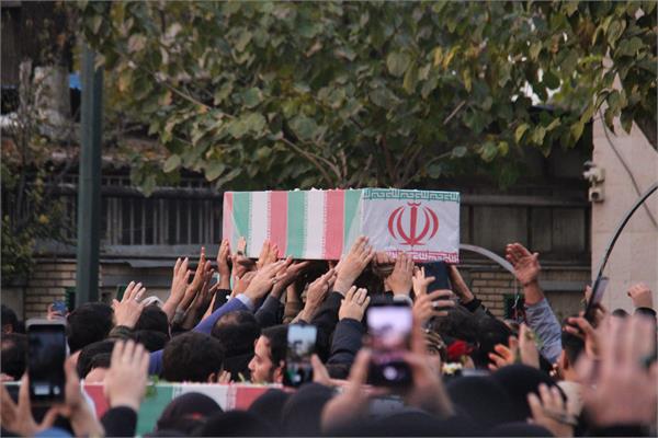 وداع با پیکرهای 7 شهید مدافع حرم - 11 آذر 1402 3