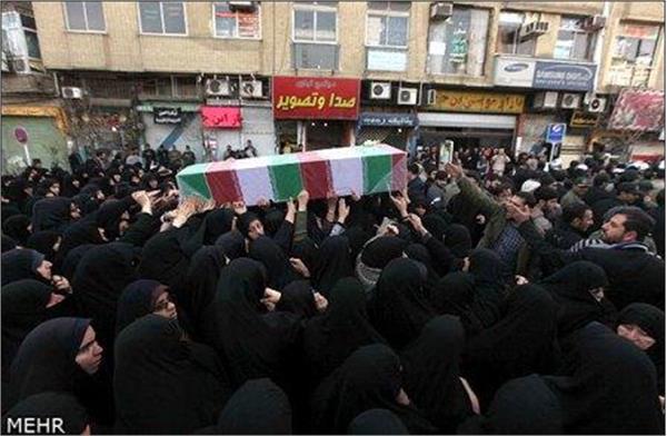 تشییع سه شهید گمنام درقم