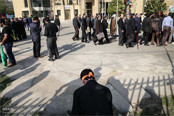 مراسم تشییع دو شهید گمنام در دانشگاه مالک اشتر 12