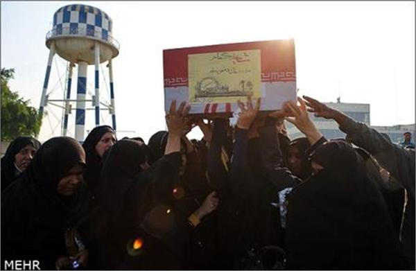 استقبال از دو شهید گمنام در بندر عباس