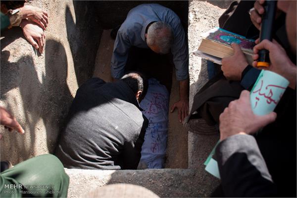 تشییع شهید گمنام در دانشگاه فنی دختران شاهرود‎ 16