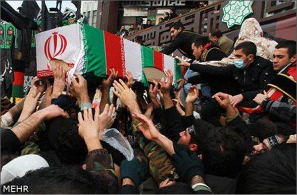 تشییع 5 شهید گمنام در میدان امام حسین(ع)