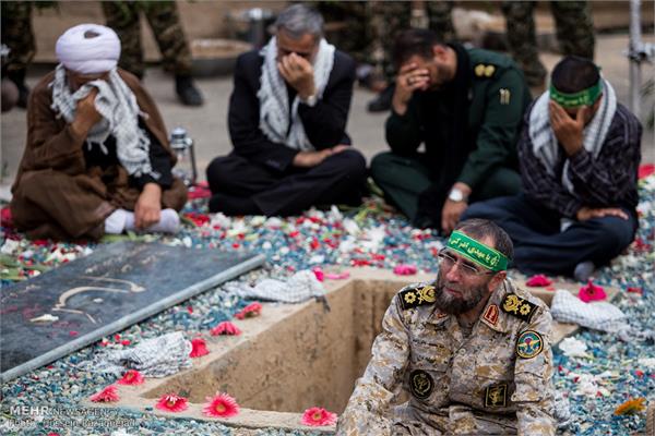 تشییع دو شهید گمنام در بوستان زمزم تهران 15