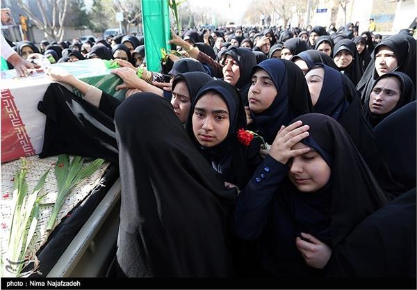 مراسم تشییع و تدفین دو شهید گمنام در مشهد 17