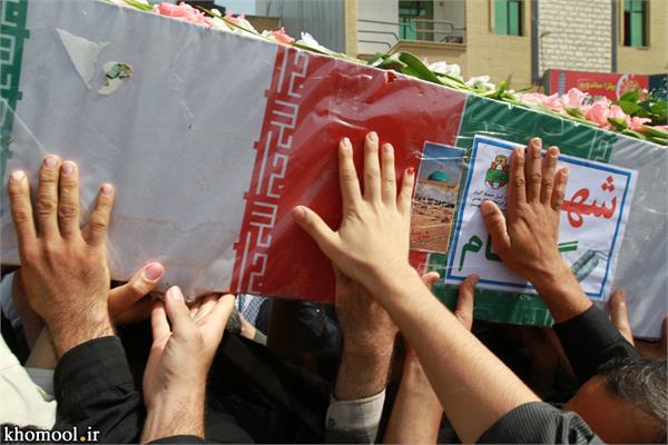 تشییع و خاکسپاری شهدای گمنام دانشگاه خلیج فارس بوشهر-27/2/89