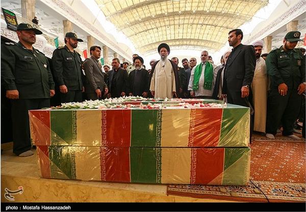 تشییع پیکر شش شهید گمنام دفاع مقدس در گرگان 2