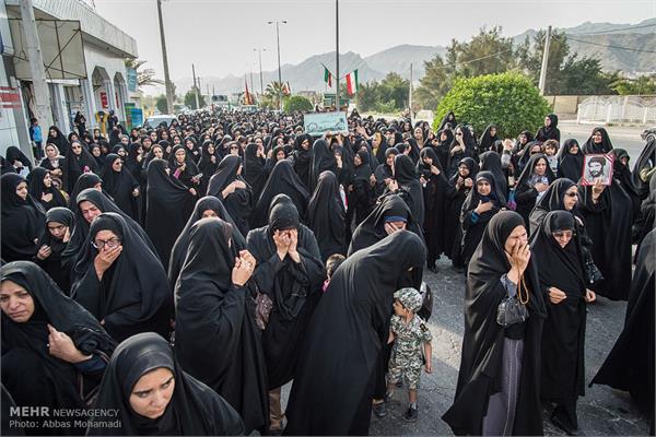 مراسم تشییع و تدفین دو شهید گمنام در لامرد 6