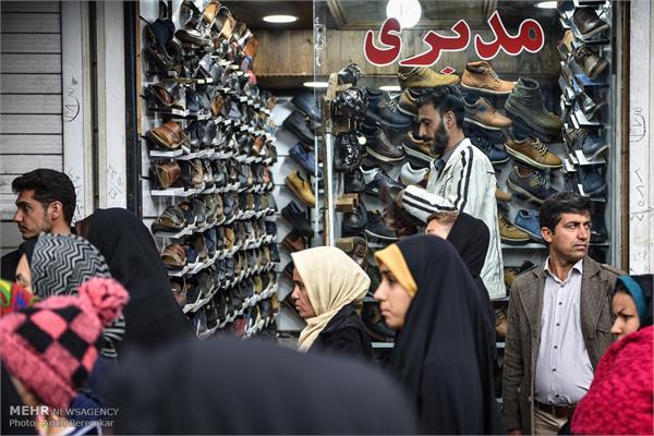 تشییع پیکر پاک ۲۴ شهید گمنام در شیراز 12