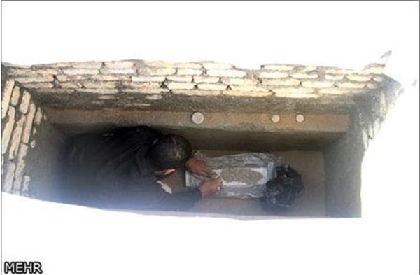 تشییع و خاکسپاری دو شهید گمنام در بوستان پرواز تهران