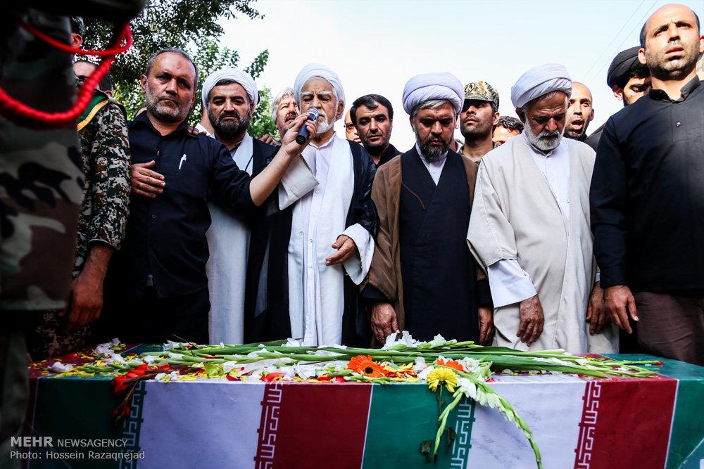 تشییع دو شهید گمنام در بوستان زمزم تهران 1