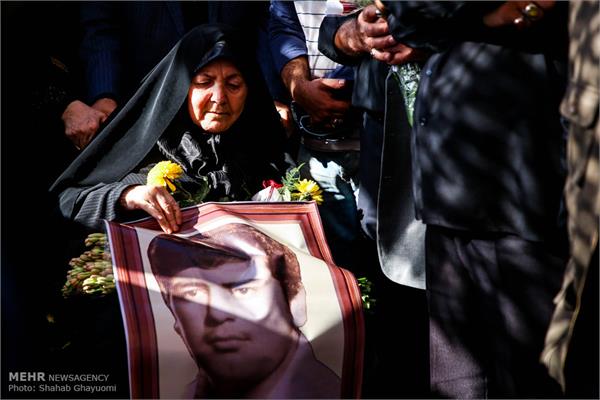 شناسایی هویت دوتن از شهیدان گمنام دفاع مقدس 7