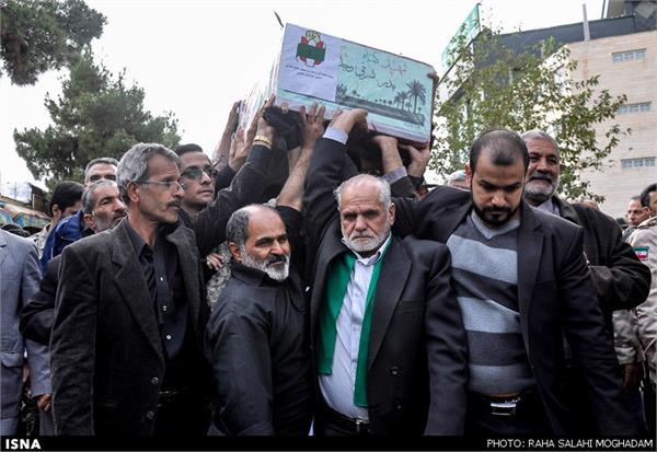 تشییع دو شهید گمنام در بیرجند 1