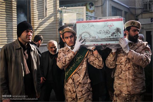 مراسم تشییع و تدفین پیکر دو شهید گمنام در مدرسه علمیه مروی 1