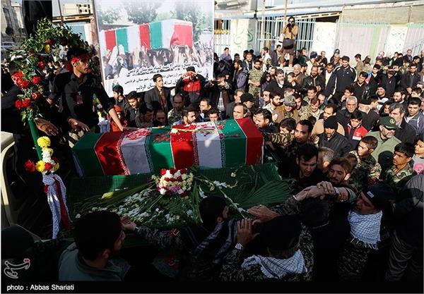 مراسم تشییع پیکر دو شهید گمنام در فردیس کرج 10