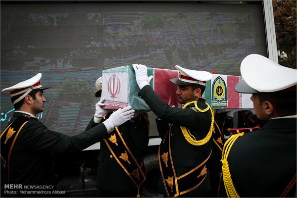 آئین تشییع ۱۴ شهید تازه تفحص شده نیروی انتظامی 3