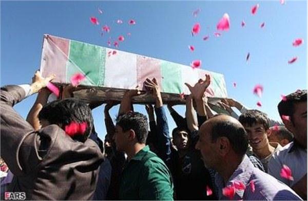 تشییع و خاکسپاری شهدای گمنام در شهرستان کوهپایه اصفهان