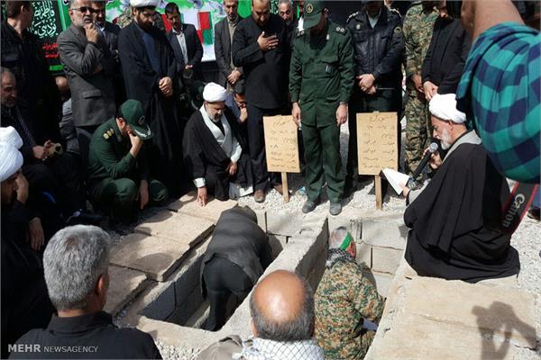 مراسم تشییع دو شهید گمنام در بیارجمند 10