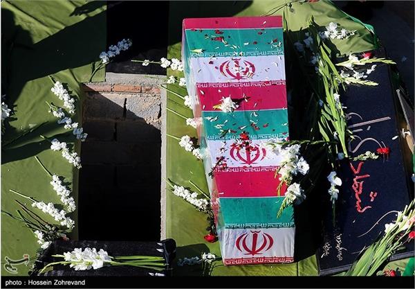 تشییع دو شهید گمنام در یافت آباد 10