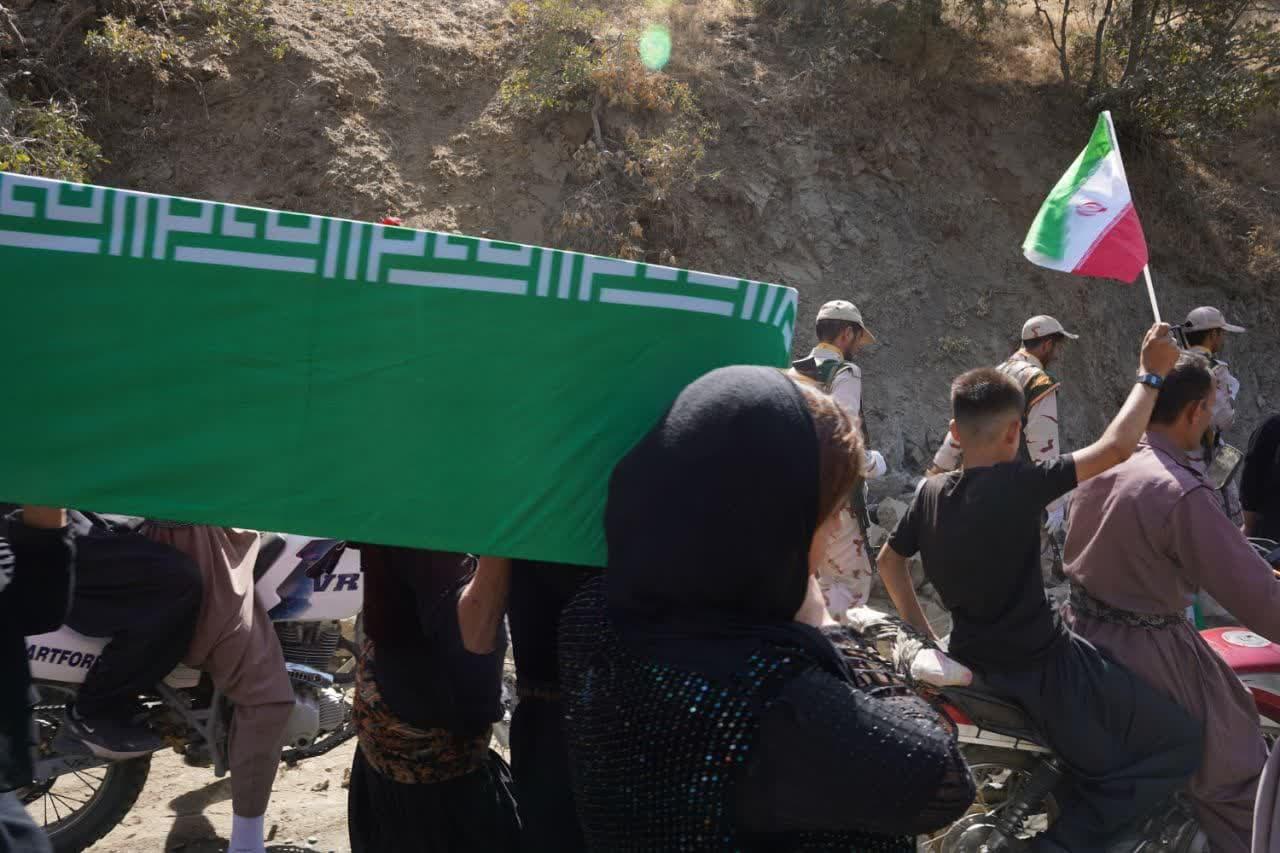 استقبال از 32 شهید دفاع مقدس در روستای دوله‌تو و سردشت 20