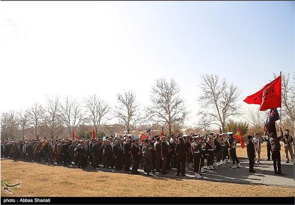 تشییع پیکر شهید گمنام ۱۸ساله - البرز 10