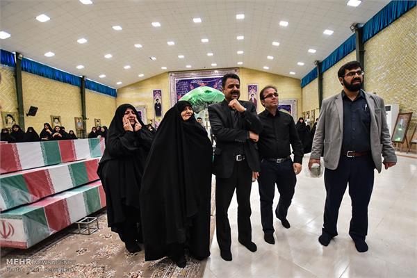 دیدار خانواده شهید طبائی با فرزندشان بعد از 33 سال 9