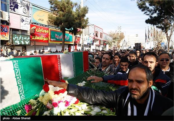 مراسم تشییع پیکر دو شهید گمنام در فردیس کرج 4