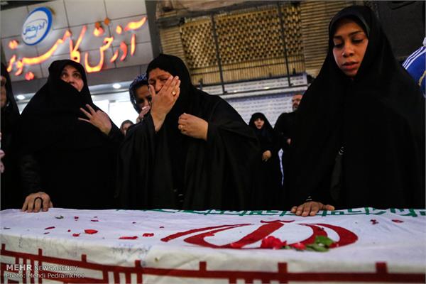 مراسم تشییع پیکر ۱۱۹ شهید تازه تفحص شده دفاع مقدس 19