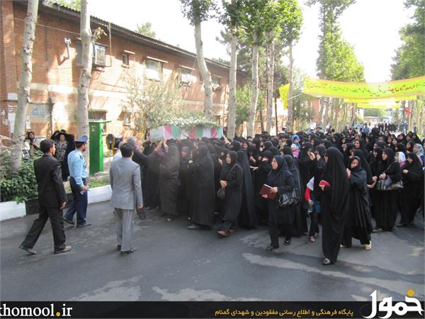 تشییع و خاکسپاری دو شهید گمنام در شهرک توحید نهاجا(تهران)