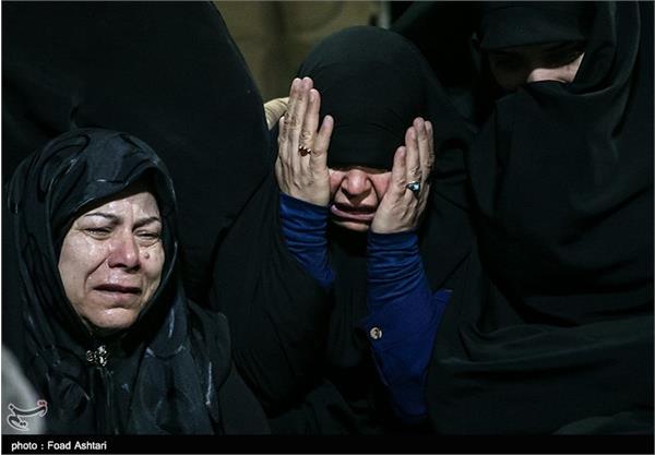 دیدار خانواده شهید سیدیحیی سیدی با پیکر فرزندشان پس از ۳۰ سال 8