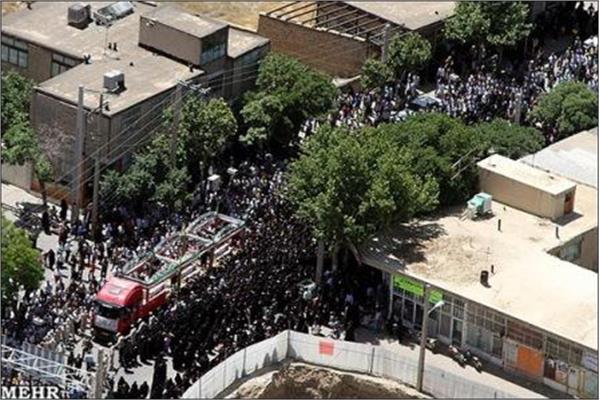 تشییع شهدای دوران دفاع مقدس در شهر خمین