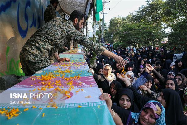 استقبال از پیکر شهدای دفاع مقدس در آمل 13