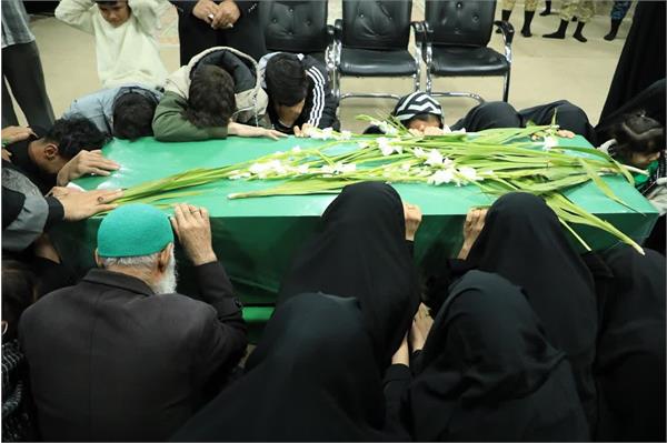 وداع با پیکر مطهر شهید القدس لشکر فاطمیون سید علی حسینی - 17 بهمن 1402