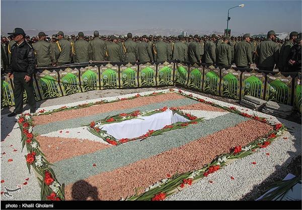 تشییع پیکر شهدای گمنام در تبریز 6