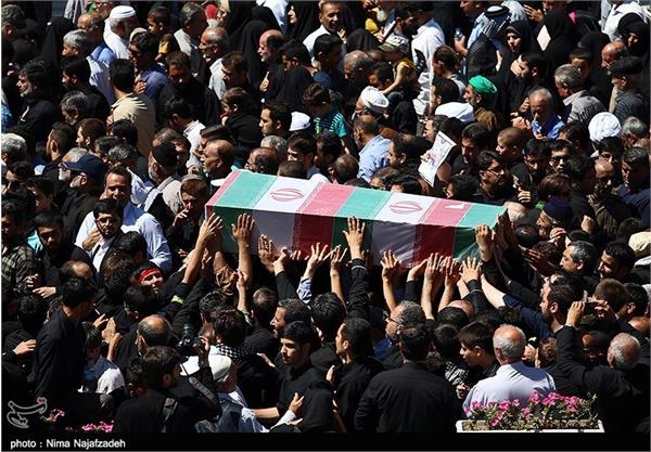 تشییع شهدای گمنام در مشهد 10