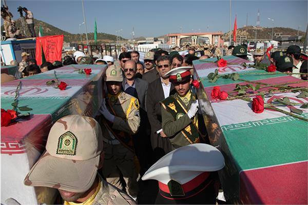 مراسم استقبال از 17 شهید دوران دفاع مقدس در مرز باشماق مریوان 3
