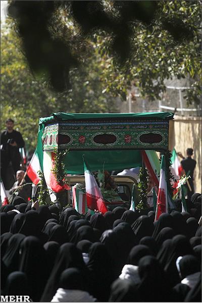 تشییع و خاکسپاری شهدای گمنام بوستان نهج البلاغه تهران-12/7/89