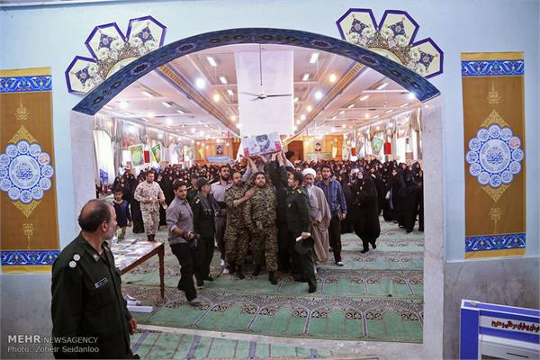 حضور خانواده شهید تازه شناسایی شهید سید ابوالفضل شیخ زاده در استان قم 4