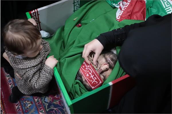 وداع با پیکر مطهر شهید القدس بهروز واحدی - 8 فروردین 1403 7