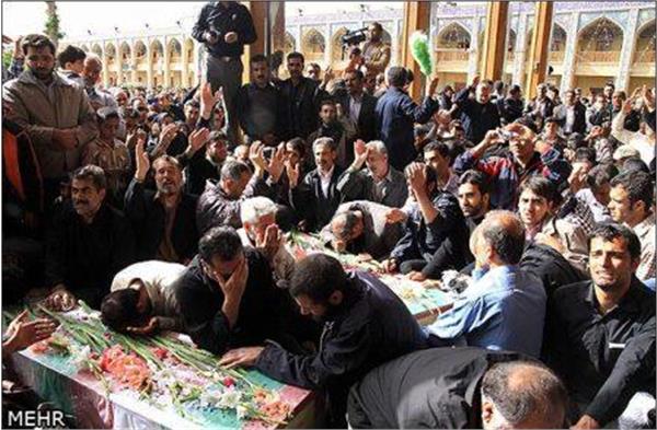 تشییع و خاکسپاری شهدای گمنام در دانشگاه گلستان