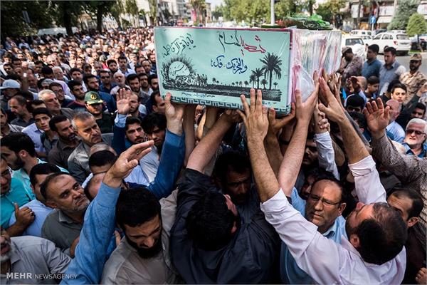 تشییع پیکر دو شهید گمنام در رشت 6