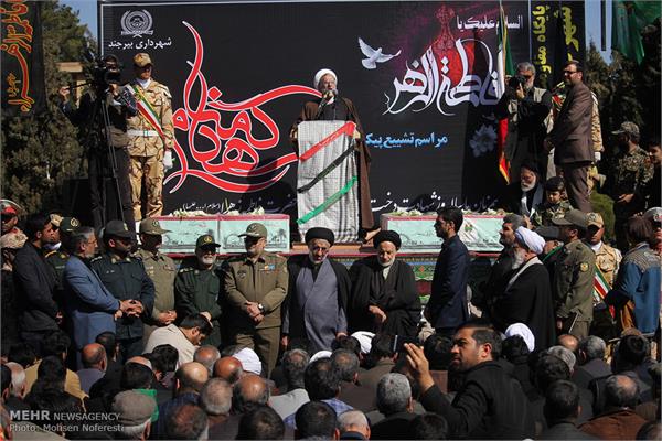 تشییع پیکر چهار شهید گمنام در بیرجند 9