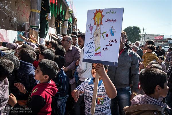 تشییع پیکر شهدای گمنام هشت سال دفاع مقدس در لامرد 27