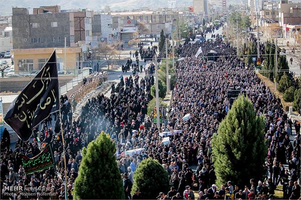 مراسم تشییع شهدای گمنام در سالروز شهادت حضرت زهرا(س) در بیرجند 3